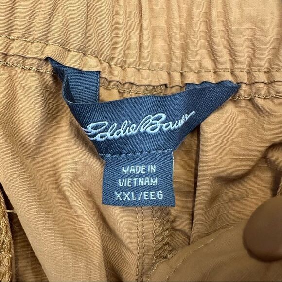 Eddie Bauer Rip Stop Tech Shorts Mens Beige Cargo Elastic Waist Hiking Outdoor - Picture 12 of 16